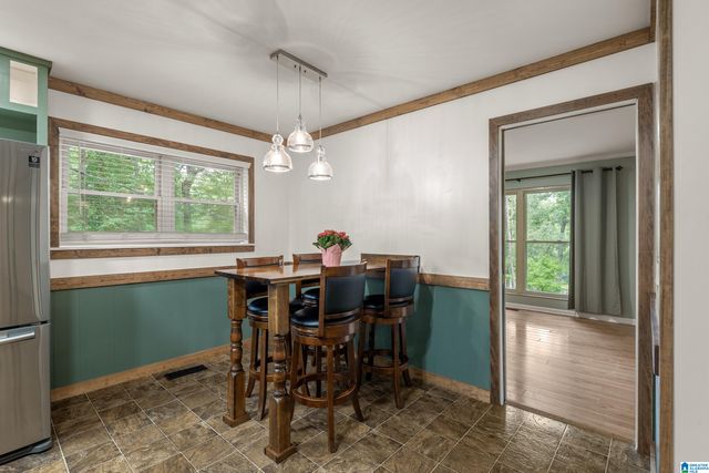 1800 REX LAKE ROAD, Leeds, AL 35094