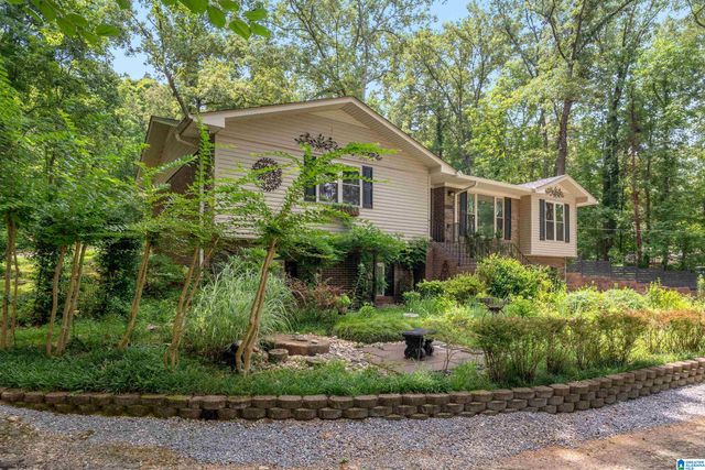 1800 REX LAKE ROAD, Leeds, AL 35094