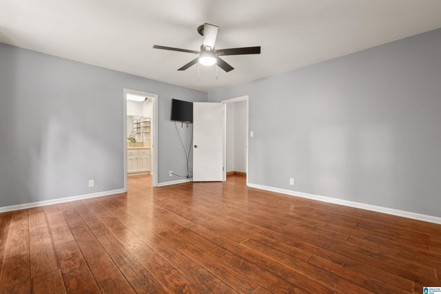 1800 REX LAKE ROAD, Leeds, AL 35094