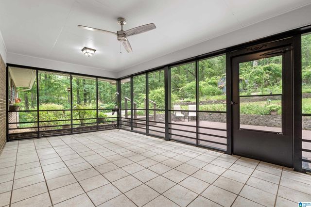 1800 REX LAKE ROAD, Leeds, AL 35094