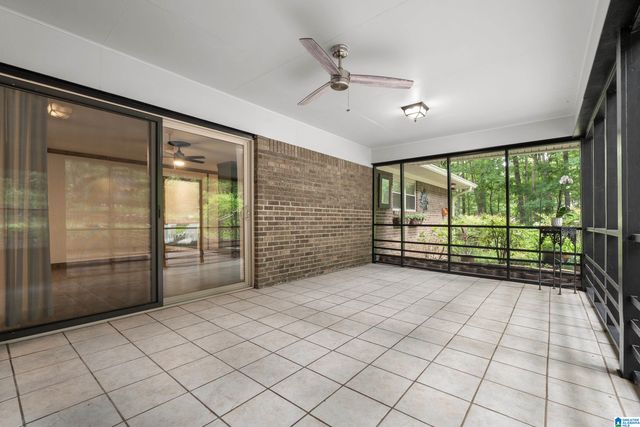 1800 REX LAKE ROAD, Leeds, AL 35094