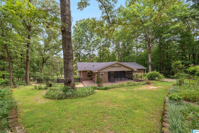 1800 REX LAKE ROAD, Leeds, AL 35094