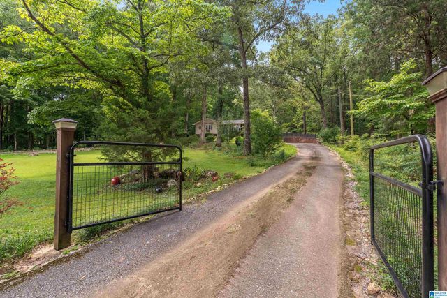 1800 REX LAKE ROAD, Leeds, AL 35094