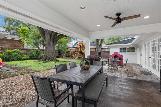 5638 Piping Rock Lane, Houston, TX 77056