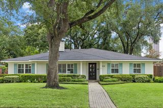 5638 Piping Rock Lane, Houston, TX 77056