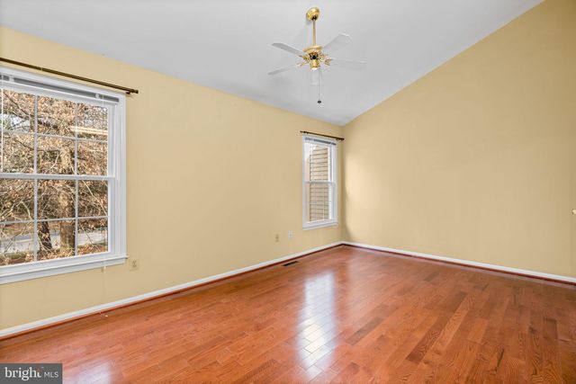 8871 MANAHAN DR, Ellicott City, MD 21043