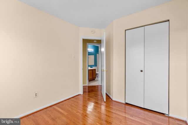 8871 MANAHAN DR, Ellicott City, MD 21043