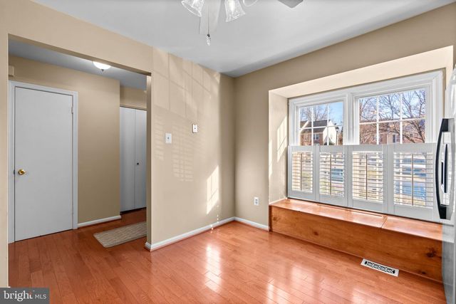 8871 MANAHAN DR, Ellicott City, MD 21043