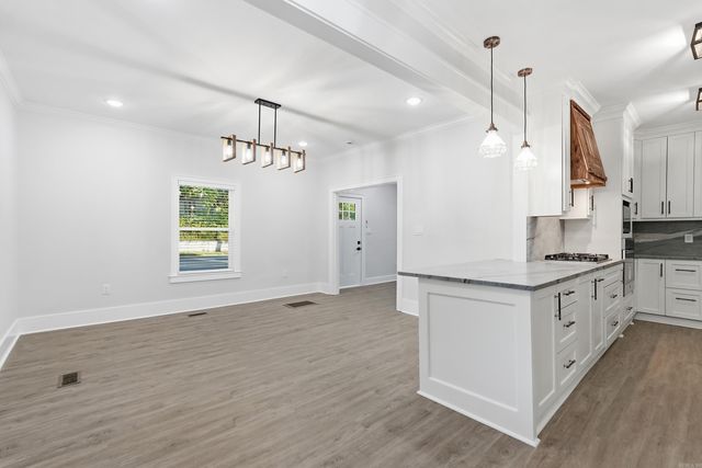 1109 Kavanaugh Blvd, Little Rock, AR 72205