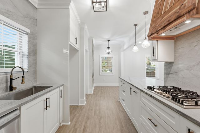 1109 Kavanaugh Blvd, Little Rock, AR 72205