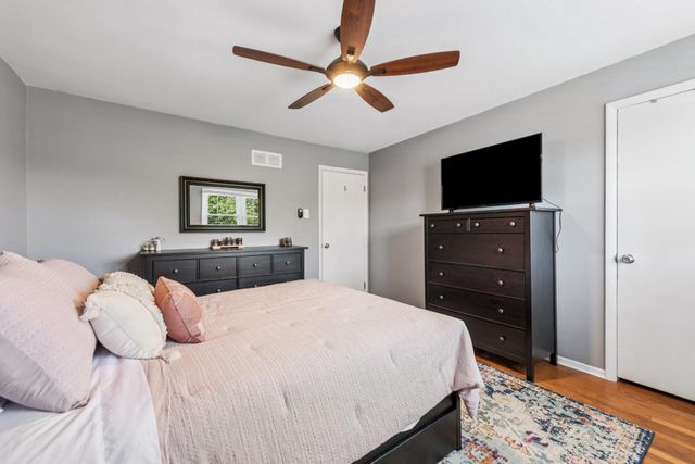 275 WAVERLY RD, Southampton, PA 18966