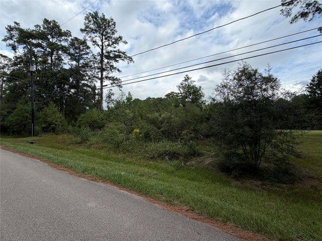 318 Elk Drive, Crosby, TX 77532