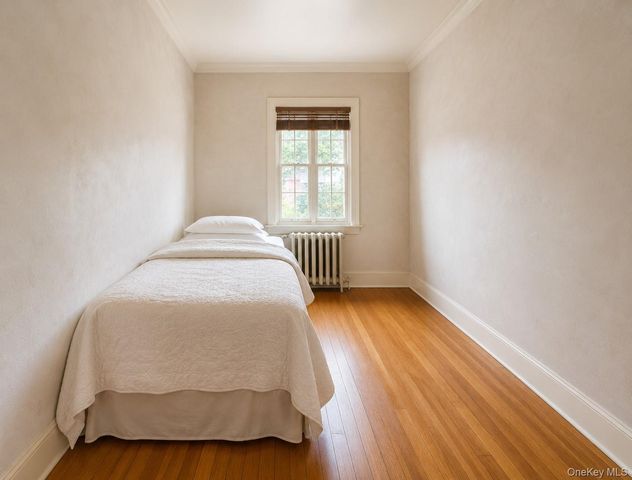 95-19 242nd Street, Floral Park, NY 11001