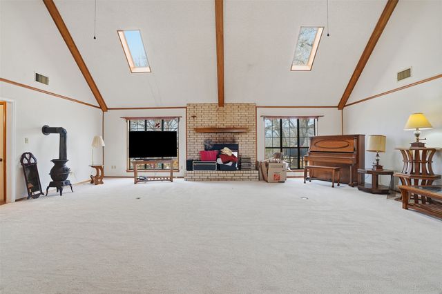 2818 Ward Mountain Road, Palo Pinto, TX 76484