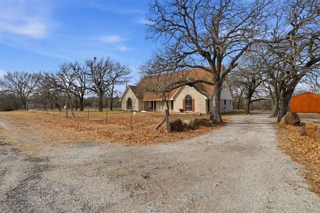2818 Ward Mountain Road, Palo Pinto, TX 76484
