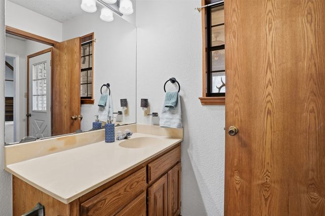 2818 Ward Mountain Road, Palo Pinto, TX 76484