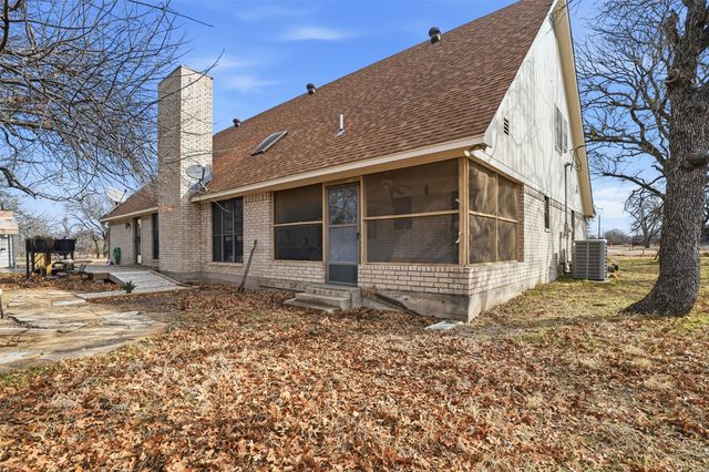 2818 Ward Mountain Road, Palo Pinto, TX 76484