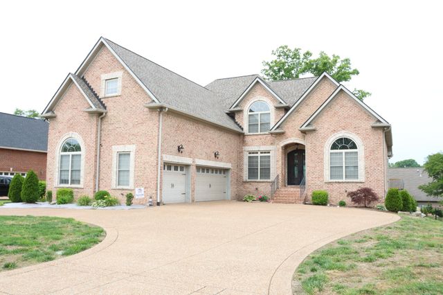 1023 Somerset Downs Blvd, Hendersonville, TN 37075