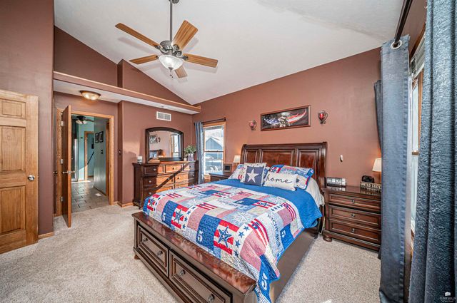 401 Dewey Street, Solomon, KS 67480