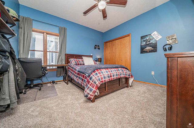 401 Dewey Street, Solomon, KS 67480