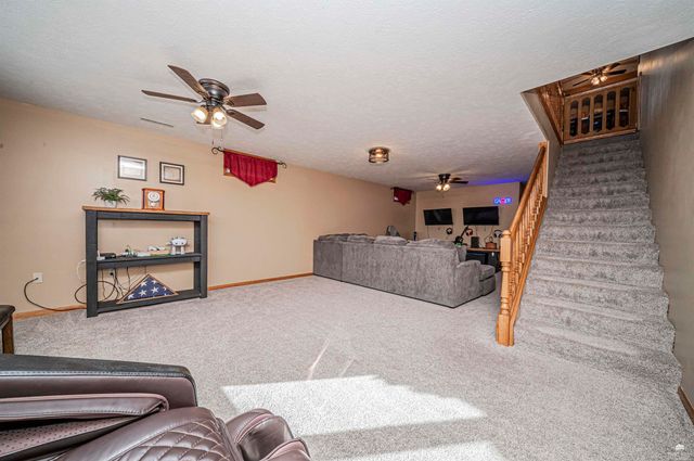 401 Dewey Street, Solomon, KS 67480