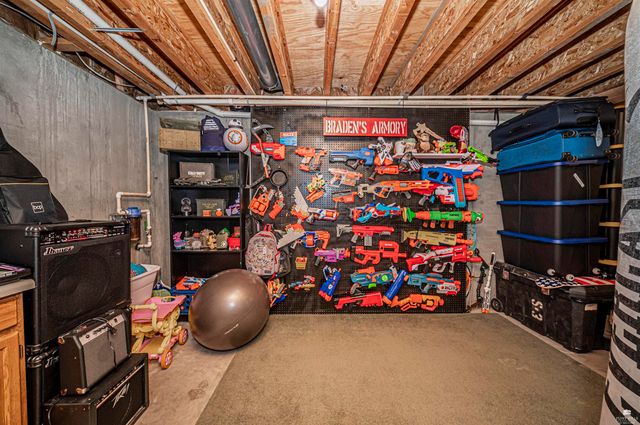 401 Dewey Street, Solomon, KS 67480