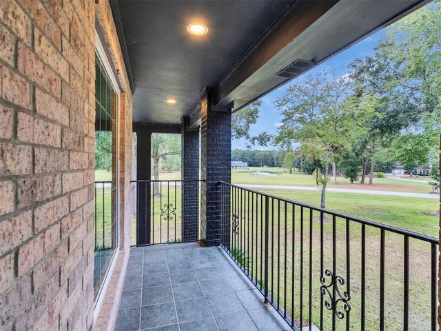 17275 Northcrest Circle, New Caney, TX 77357