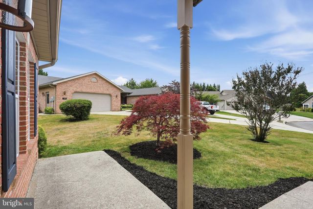 23 HOMESTEAD DRIVE, Greencastle, PA 17225