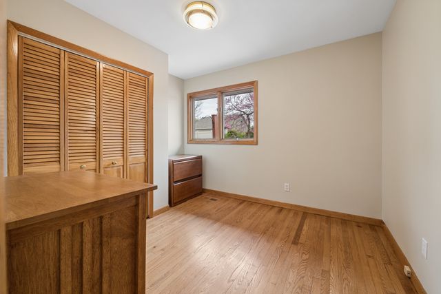 245 W Circle Drive, New Lenox, IL 60451