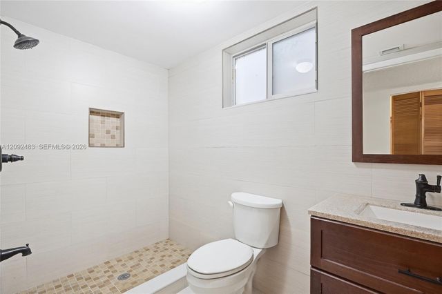 12641 NW 102nd Place, Hialeah Gardens, FL 33018