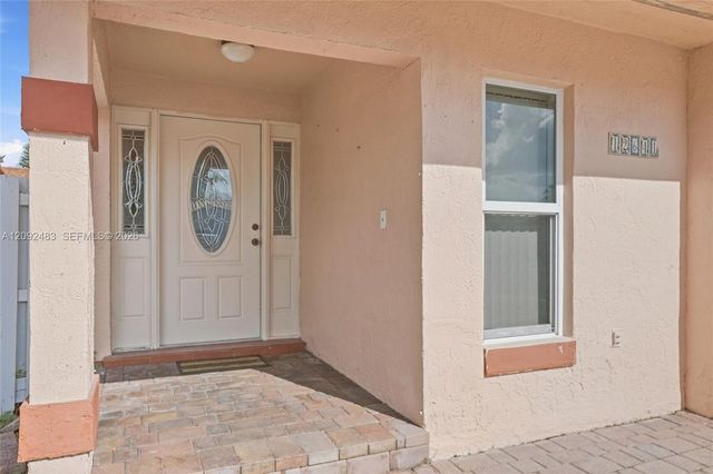 12641 NW 102nd Place, Hialeah Gardens, FL 33018