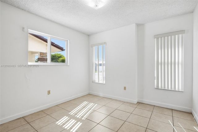 12641 NW 102nd Place, Hialeah Gardens, FL 33018
