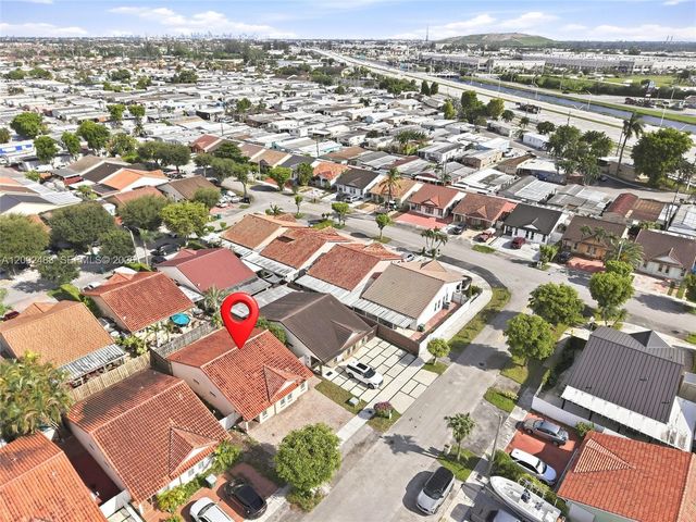 12641 NW 102nd Place, Hialeah Gardens, FL 33018