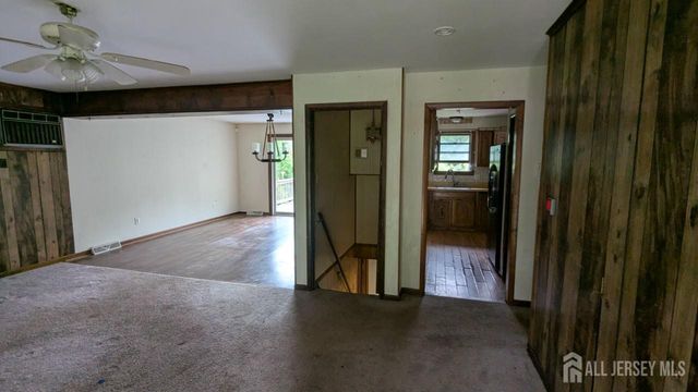 497 Robinson Road, Penns Grove, NJ 08069