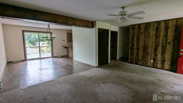 497 Robinson Road, Penns Grove, NJ 08069