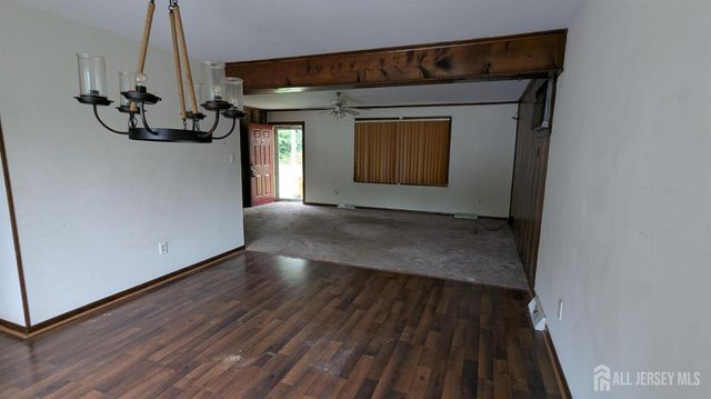 497 Robinson Road, Penns Grove, NJ 08069