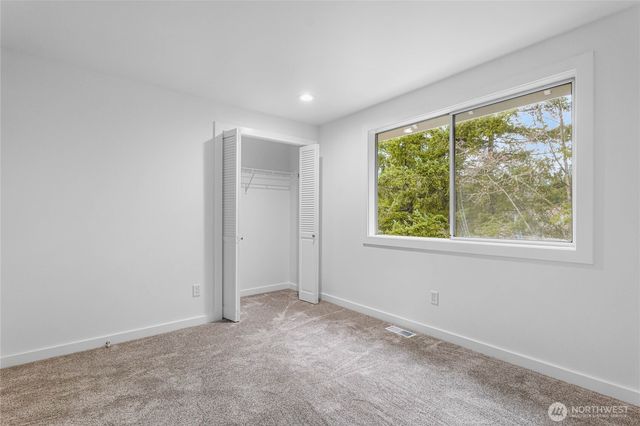 17431 NE 28th Street, Redmond, WA 98052