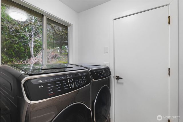 17431 NE 28th Street, Redmond, WA 98052