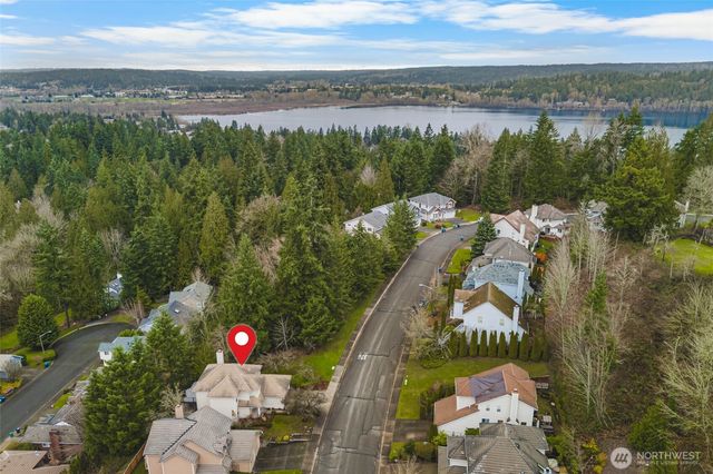 17431 NE 28th Street, Redmond, WA 98052