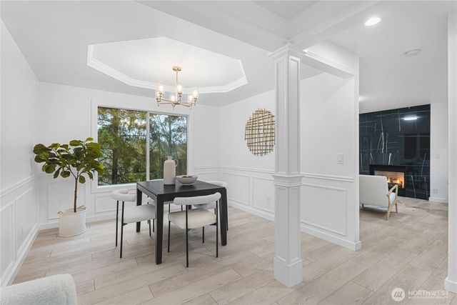 17431 NE 28th Street, Redmond, WA 98052