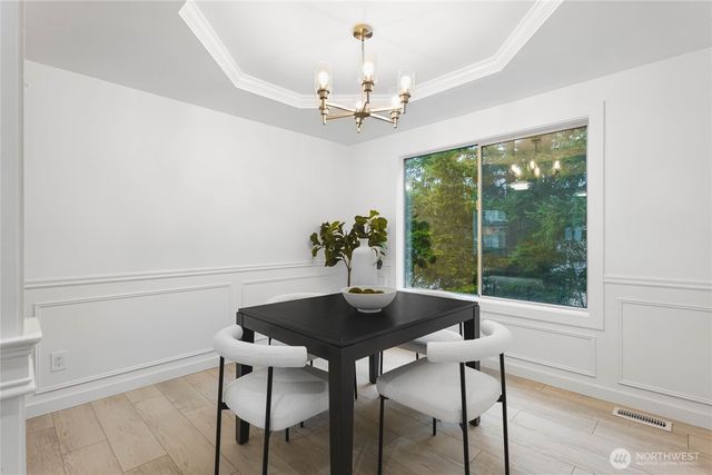 17431 NE 28th Street, Redmond, WA 98052