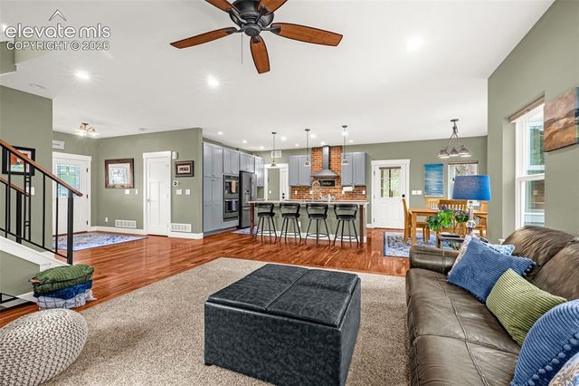 14920 W Kiowa Creek Lane, Colorado Springs, CO 80908