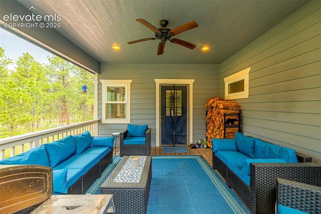 14920 W Kiowa Creek Lane, Colorado Springs, CO 80908