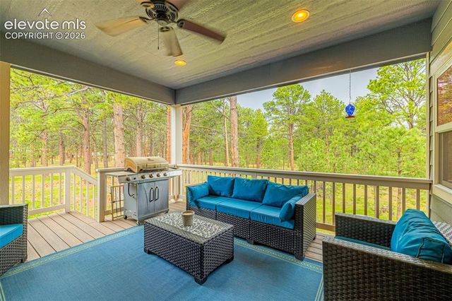 14920 W Kiowa Creek Lane, Colorado Springs, CO 80908