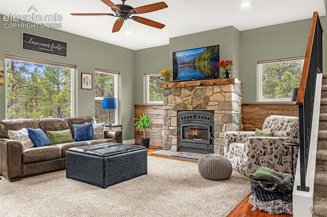 14920 W Kiowa Creek Lane, Colorado Springs, CO 80908