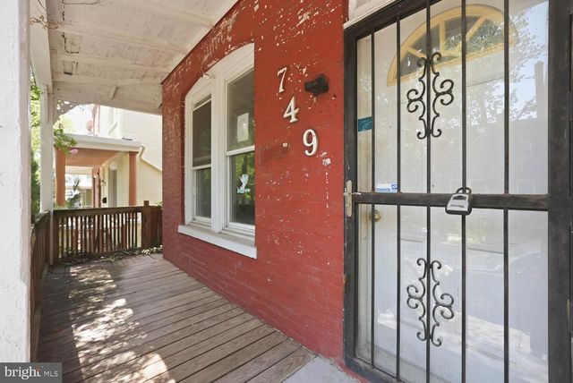 749 GIRARD ST NW, Washington, DC 20001