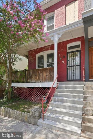 749 GIRARD ST NW, Washington, DC 20001
