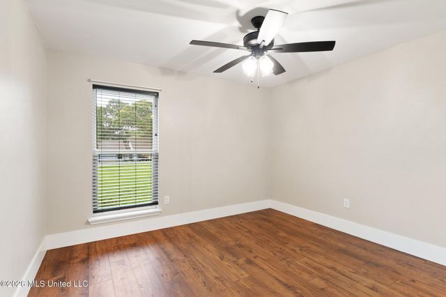 8715 Pine Ridge Boulevard, Diamondhead, MS 39525