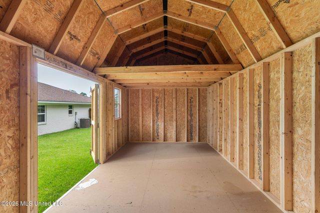 8715 Pine Ridge Boulevard, Diamondhead, MS 39525