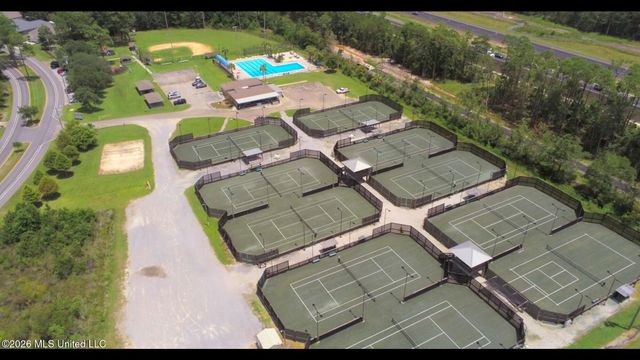8715 Pine Ridge Boulevard, Diamondhead, MS 39525